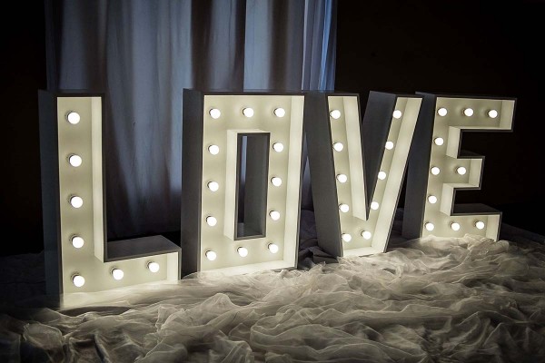 love-0015A07F43C-D8DF-CF83-EF8C-D8504A20964F.jpg